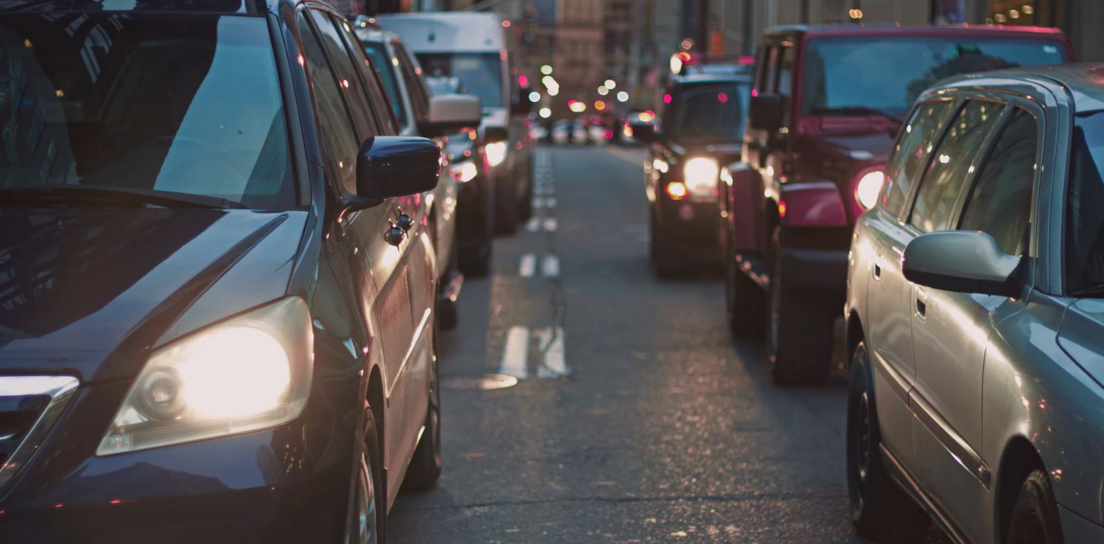 Being stuck in traffic doesn't have to cause unhappiness