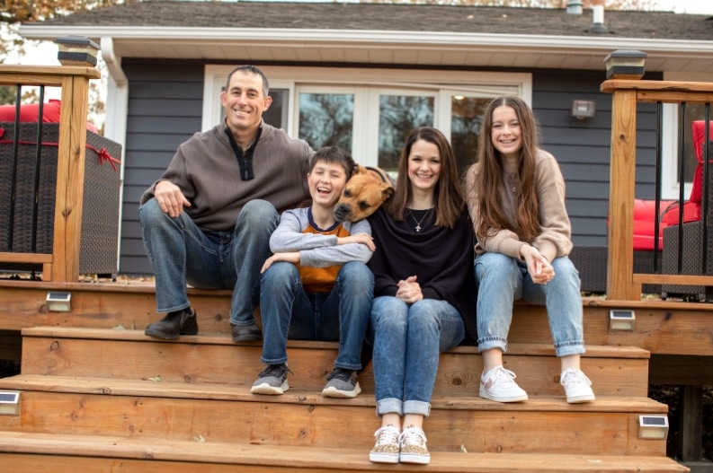 teresa alesch family picture